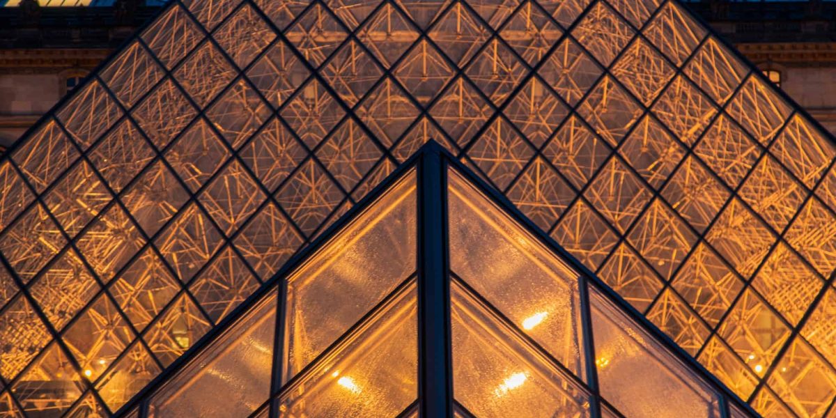 closeup-detail-view-from-louvre-pyramid-during-twilight-with-amazin-illumination-.jpg